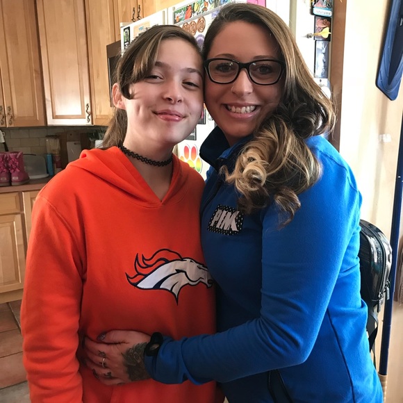 Meet your Posher, Christina - Picture 9 of 12